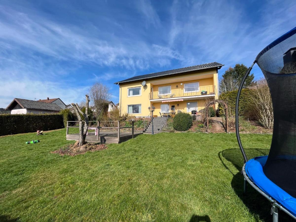 Wohnung Mit Panoramablick Герольштайн Экстерьер фото