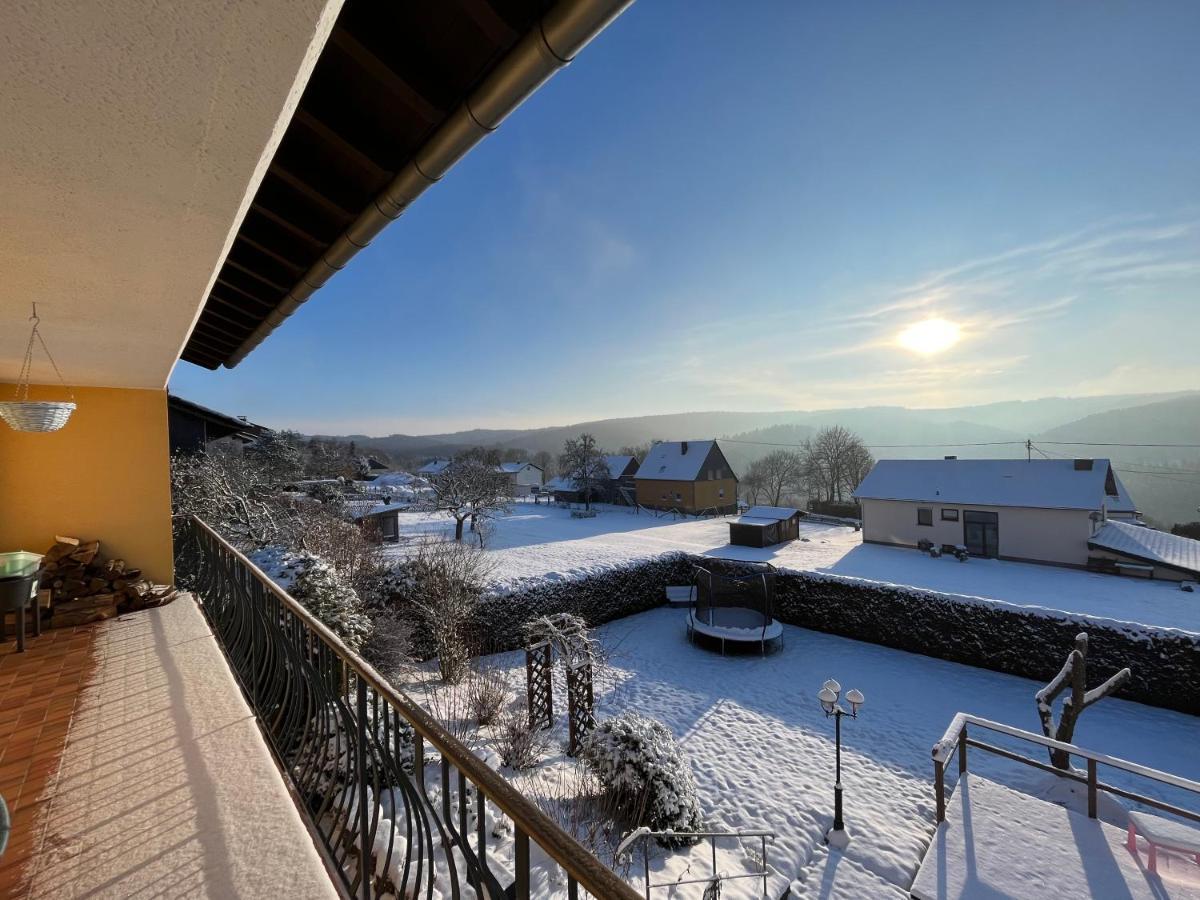 Wohnung Mit Panoramablick Герольштайн Экстерьер фото