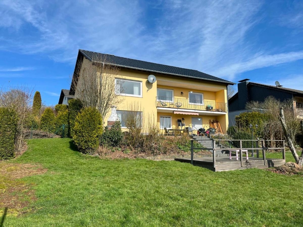 Wohnung Mit Panoramablick Герольштайн Экстерьер фото